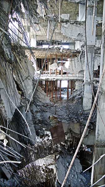 side-view-of-collapse-0762.jpg