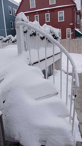 snow-covered-stairs-at-irving-house-0468.jpg
